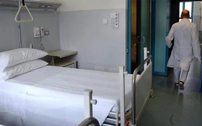 Covid-19--meno-posti-letto-in-ospedale-pi---decessi--L-indagine-Anaao-Assomed