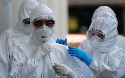 COVID-19 L’età non è una condanna – 100 year old Chinese man recovers from coronavirus, the oldest patient to beat illness